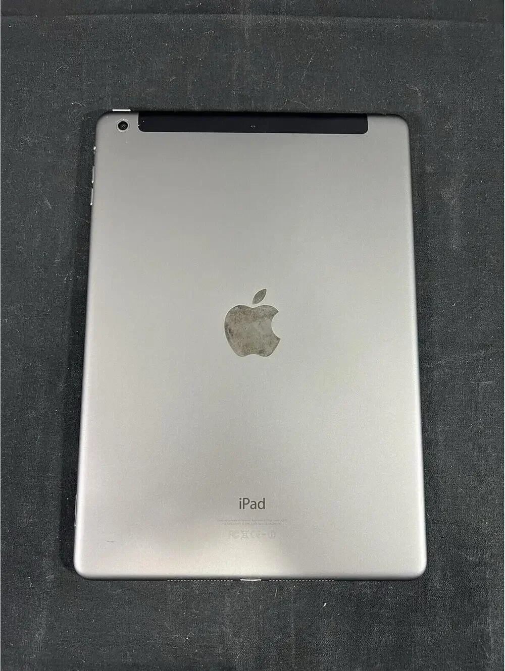 Apple iPad Air 1st Gen A1475 ME993LL/B 16GB Wi-Fi 9.7in - Gray